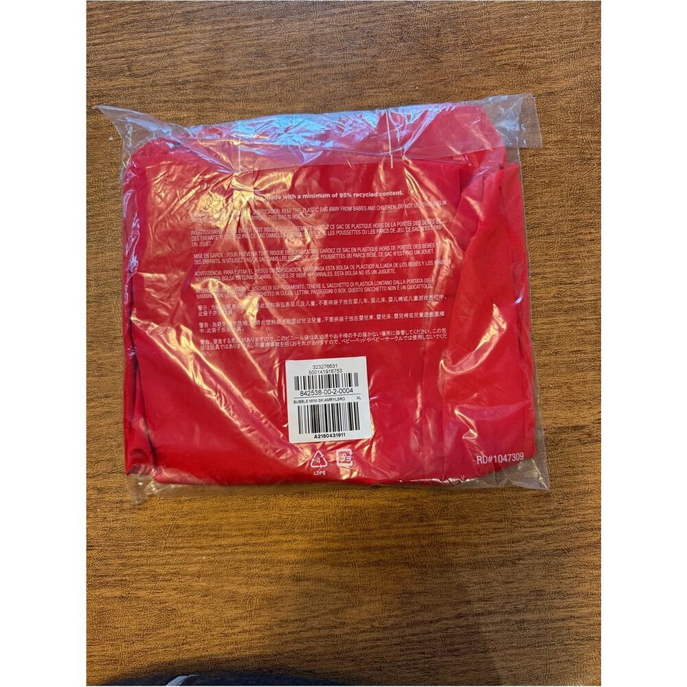 Old Navy Amaryllis Red Taffeta Bubble Mini Skirt - Picture 12 of 12
